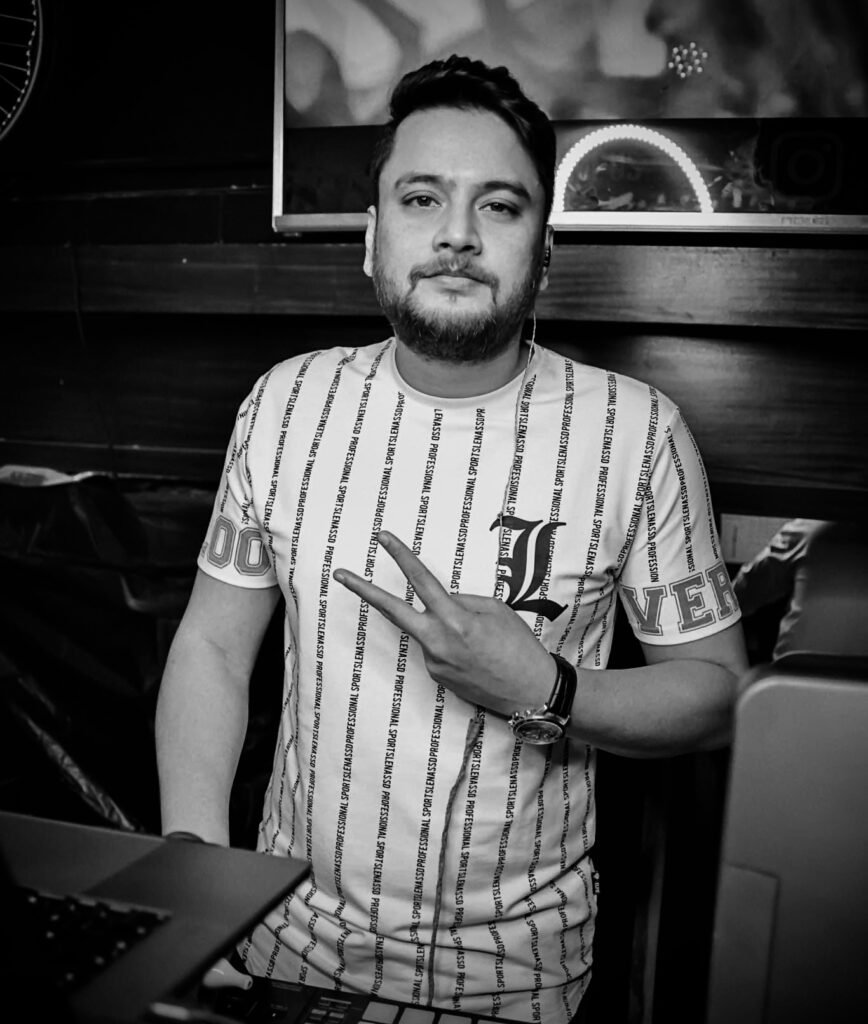 disc jockey | Dj in Dubai